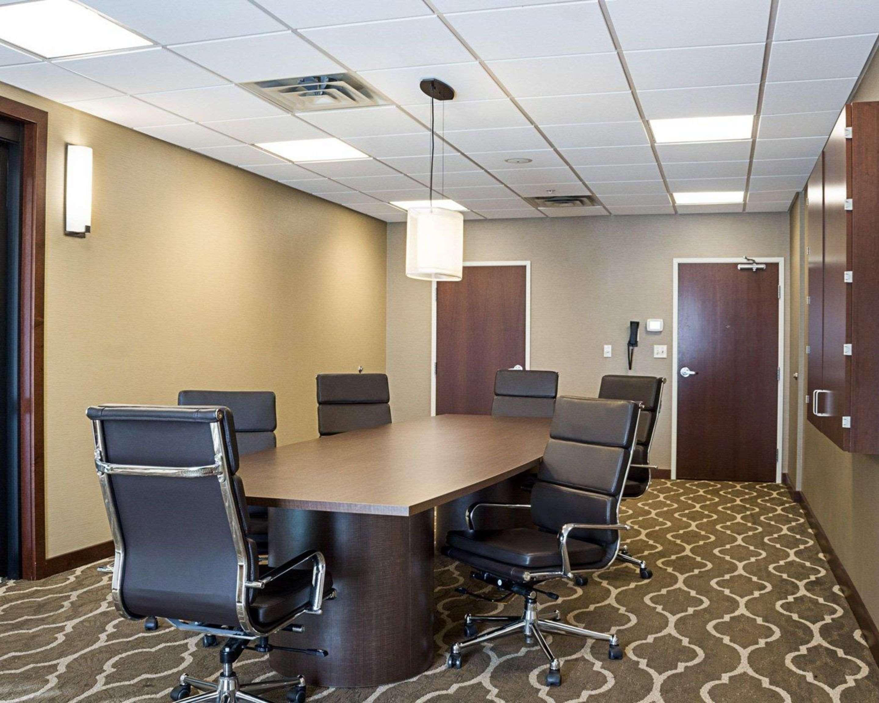 Comfort Suites Fargo Medical Center Kültér fotó
