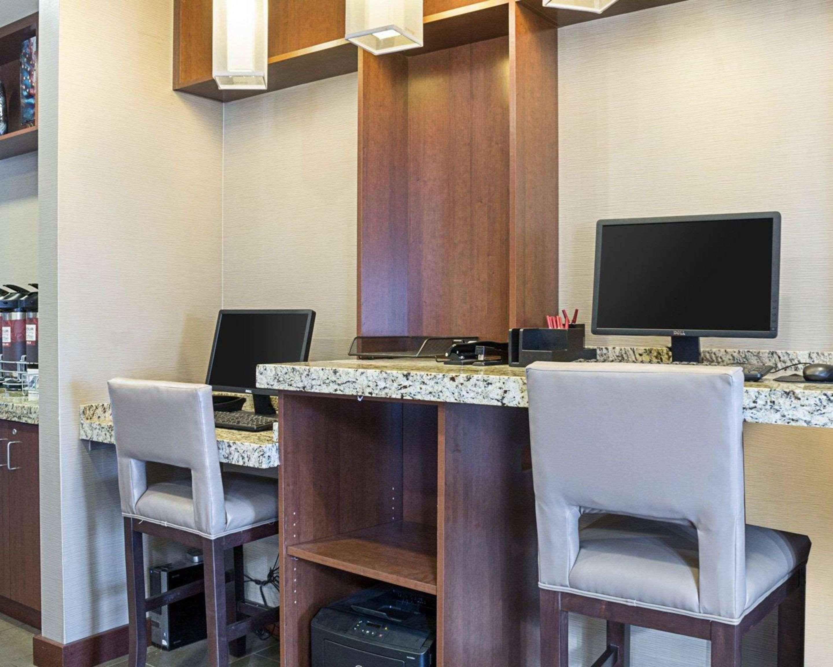 Comfort Suites Fargo Medical Center Kültér fotó
