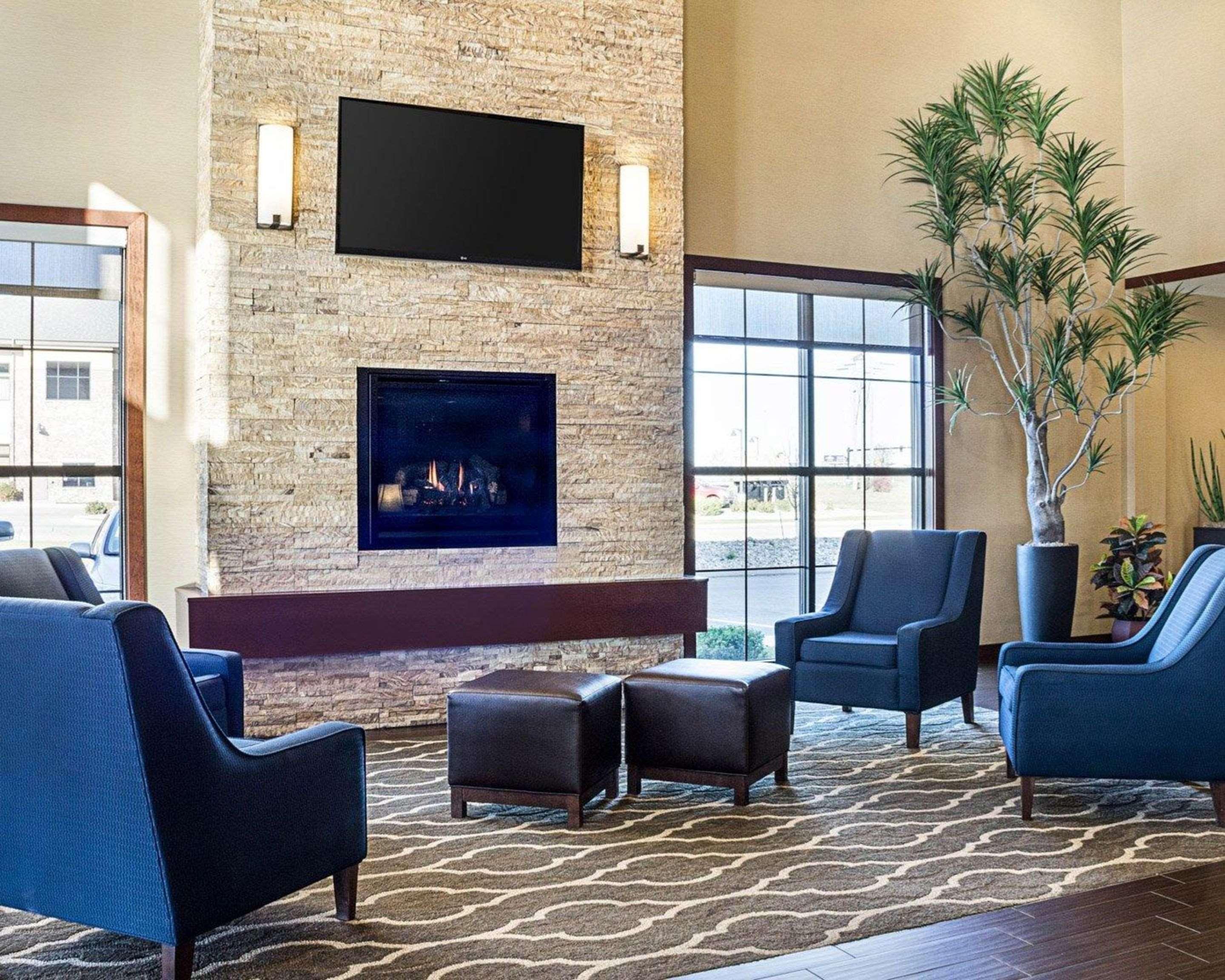 Comfort Suites Fargo Medical Center Kültér fotó