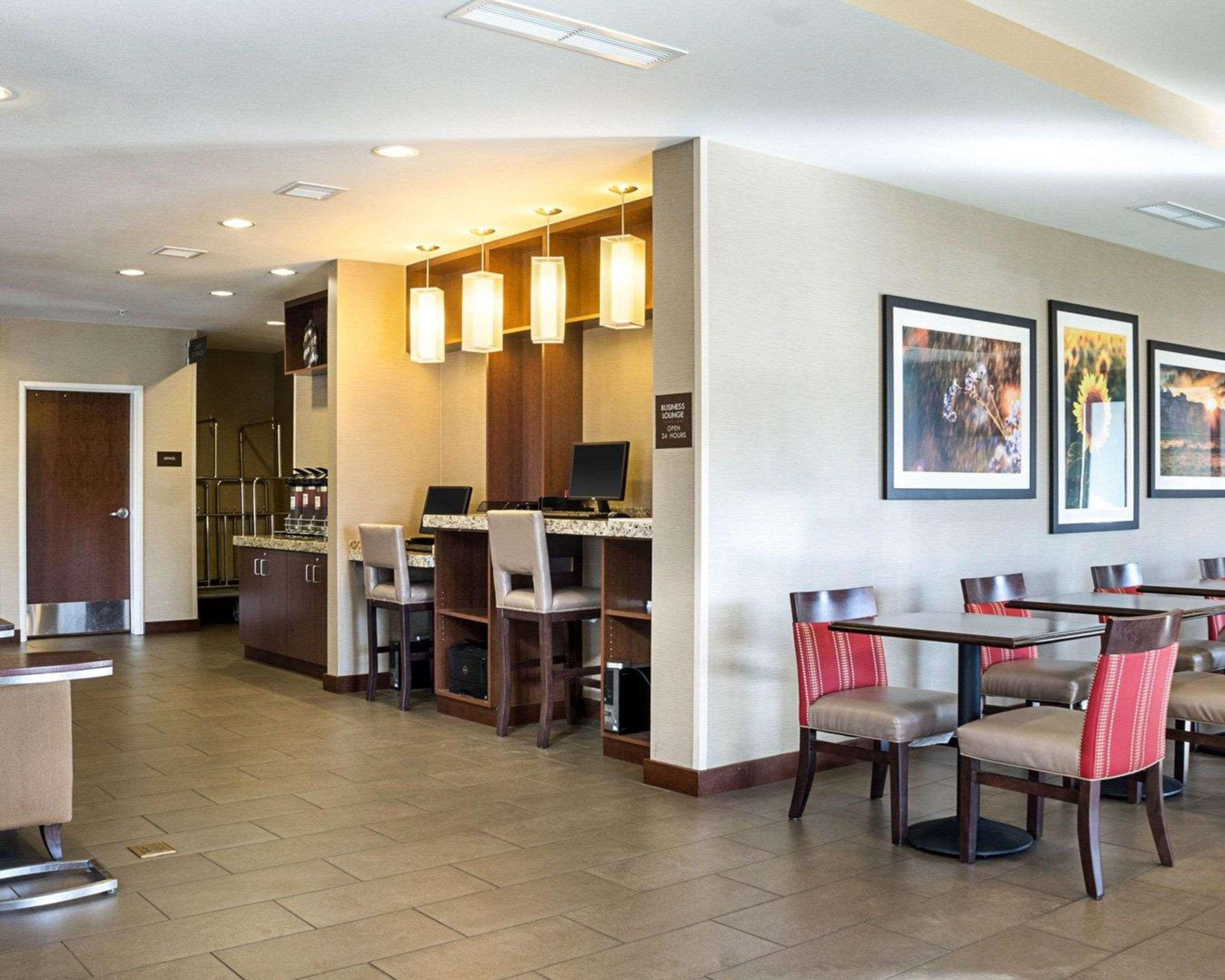 Comfort Suites Fargo Medical Center Kültér fotó